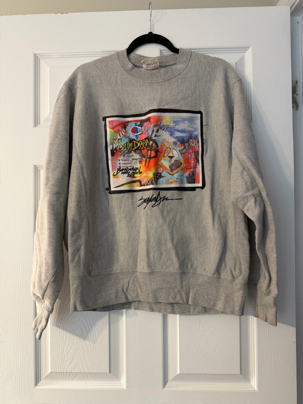 Gray Graphic Crewneck Sweatshirt
